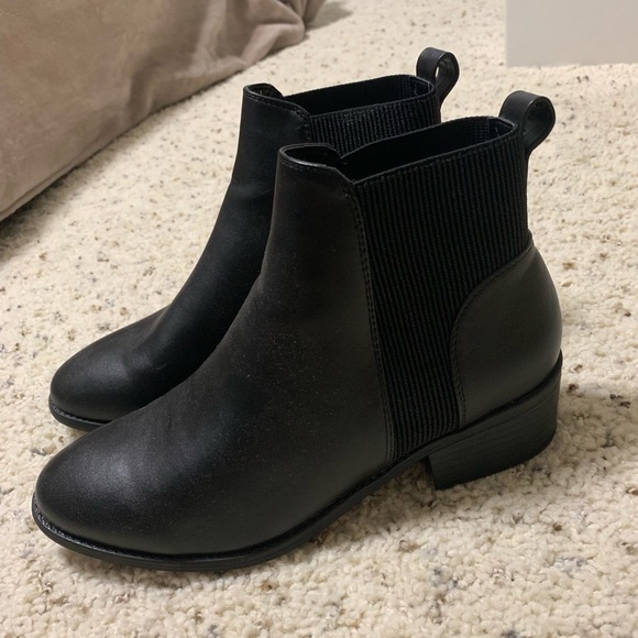 ASOS black boots in size 38 - Picture 3 of 6